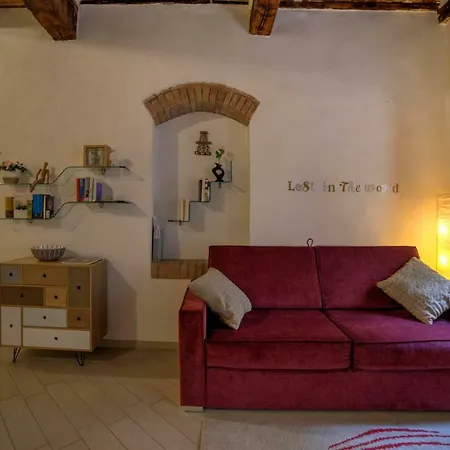 Cozy Apartment In The Heart Of Siena Exterior photo